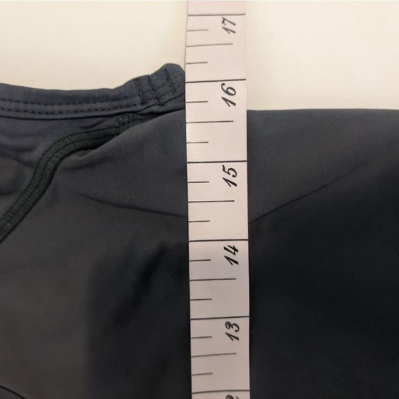 Lululemon Shirt  Grey - Picture 6 of 6